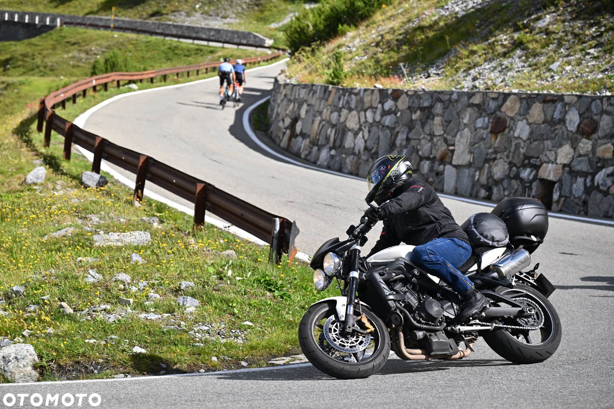 Triumph Street Triple - 2
