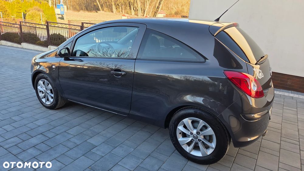 Opel Corsa 1.4 16V Energy - 7