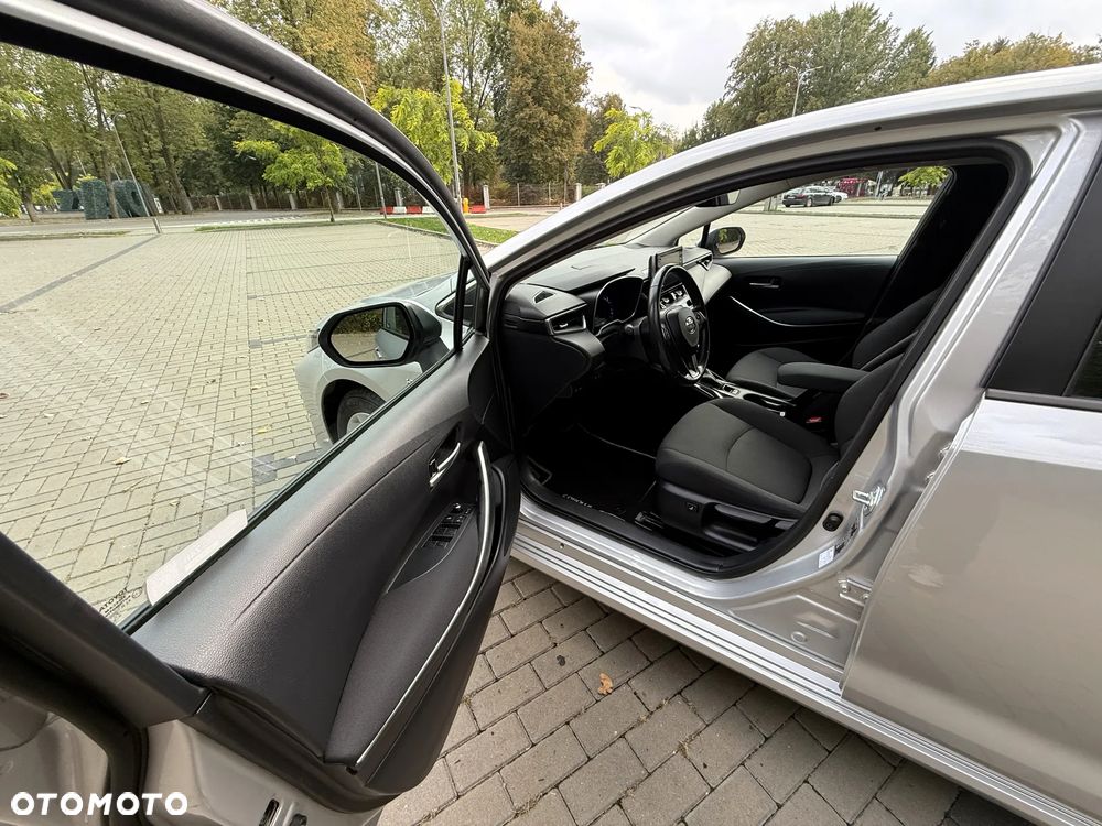 Toyota Corolla 1.8 Hybrid GPF Comfort - 13