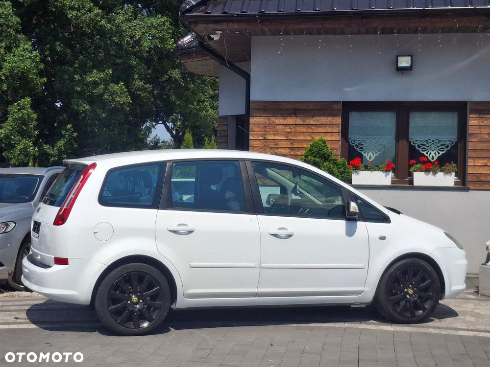 Ford C-MAX 2.0 Titanium - 23