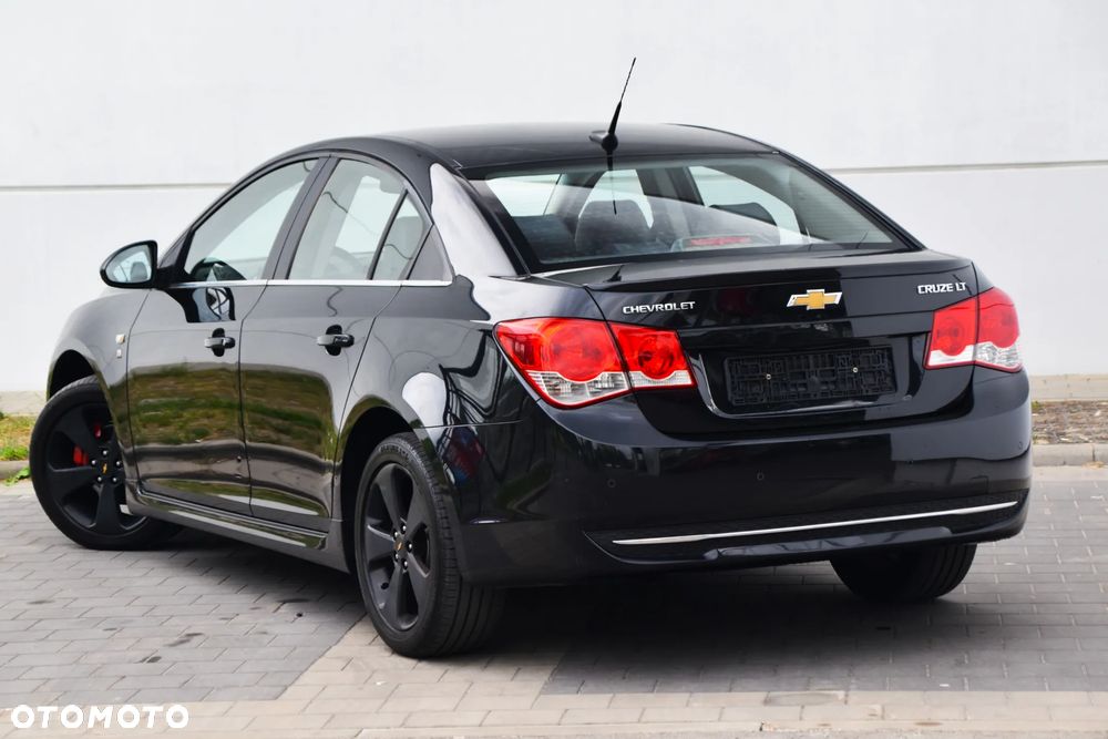 Chevrolet Cruze 1.8 LT+ - 4