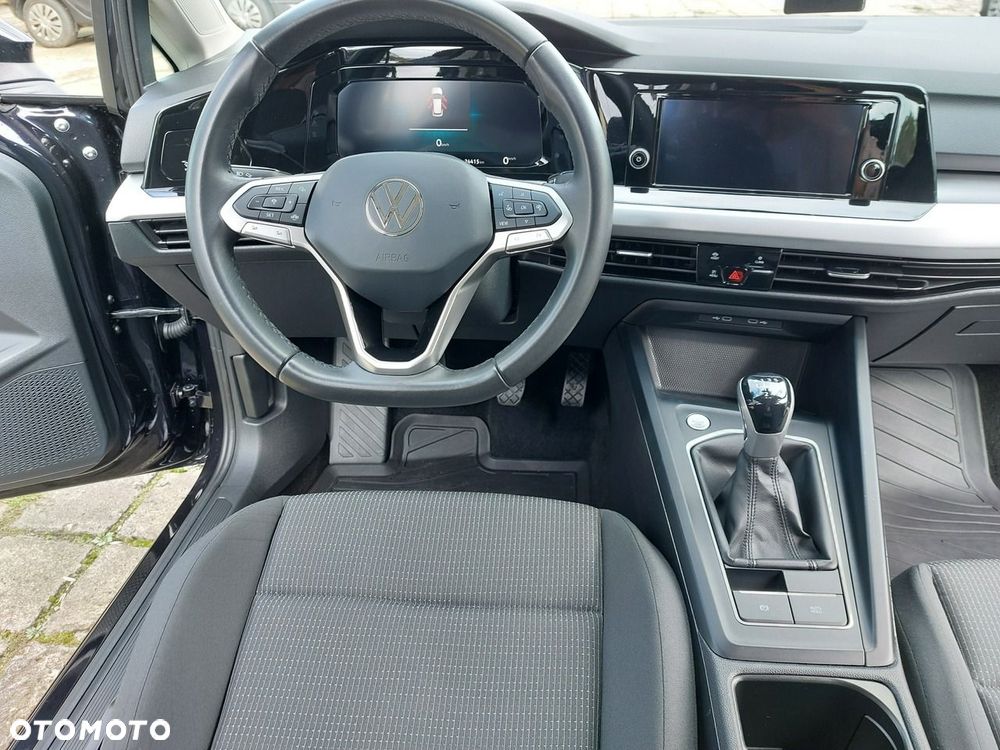 Volkswagen Golf - 18