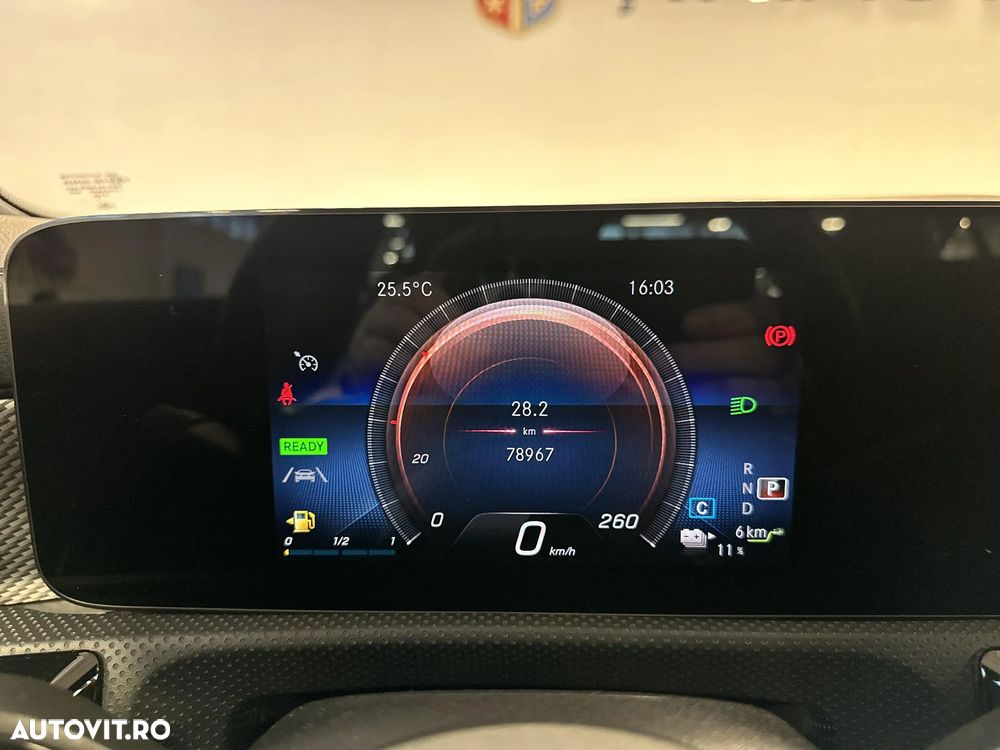 Mercedes-Benz CLA 250 e Coupe - 10