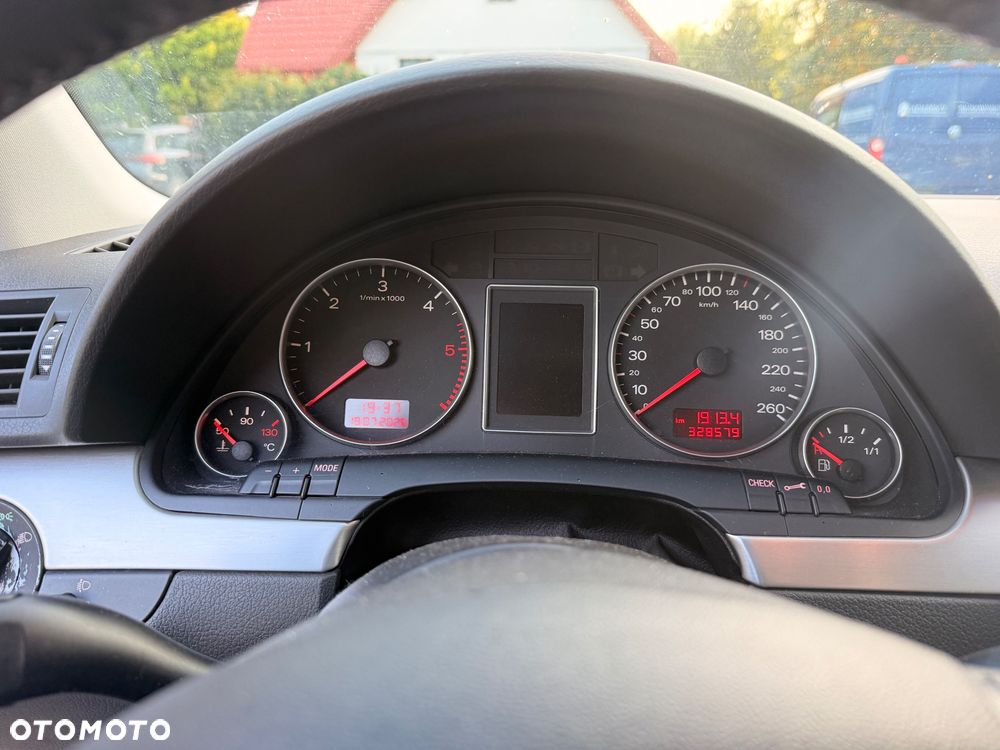 Audi A4 Avant - 5