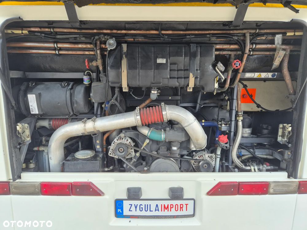 Bova FUTURA FLD13 / SPROWADZONA / 241 000 KM / EURO 5 - 17