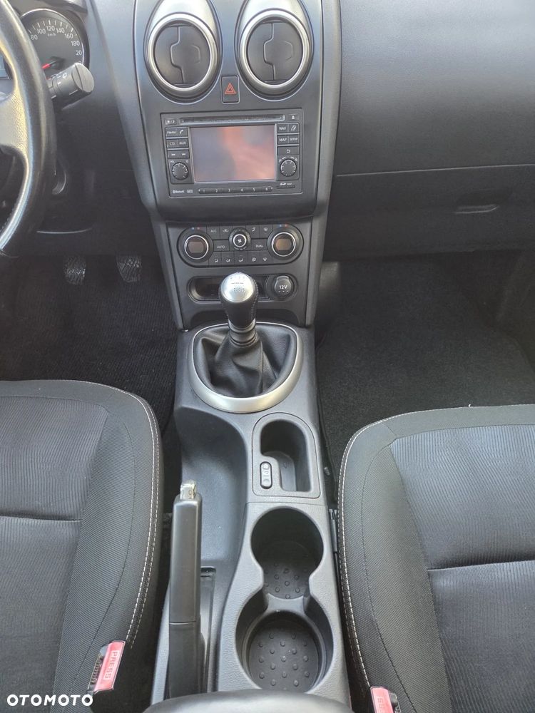 Nissan Qashqai 1.5 dCi DPF acenta - 6