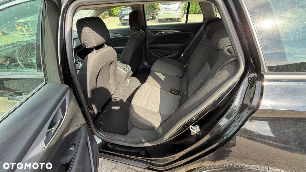 Opel Insignia 1.6 ECOTEC Exclusive - 11