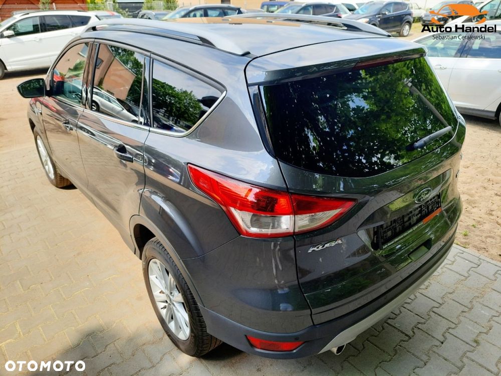 Ford Kuga 1.5 EcoBoost 2x4 Titanium - 14