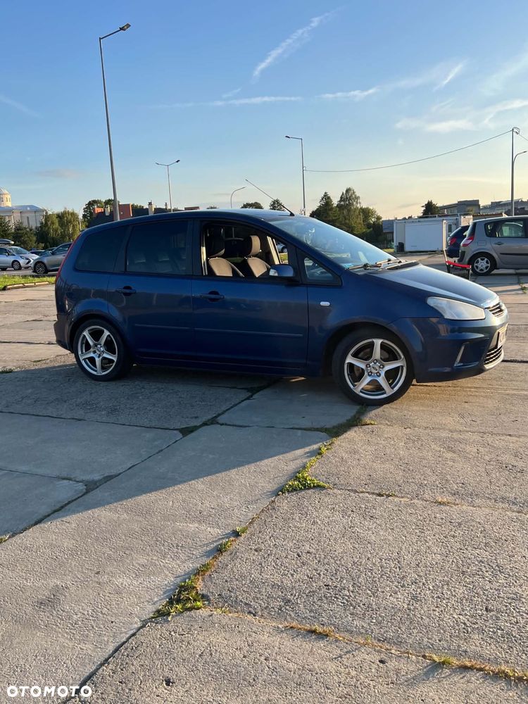 Ford C-MAX - 1