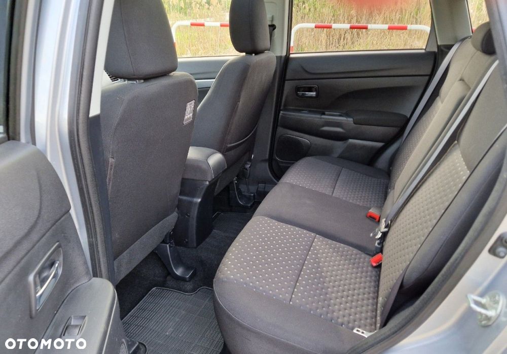 Mitsubishi ASX - 23