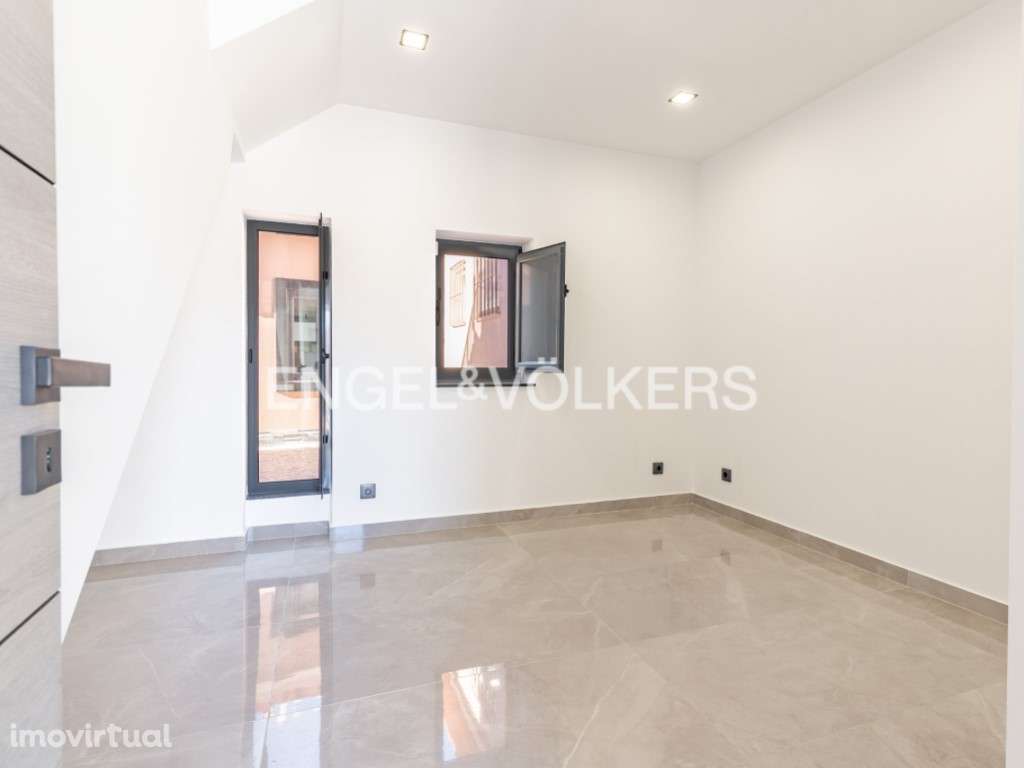 Moradia T2+2 com Vista Oceânica na Serenidade de São Domingos de Rana - Grande imagem: 4/41