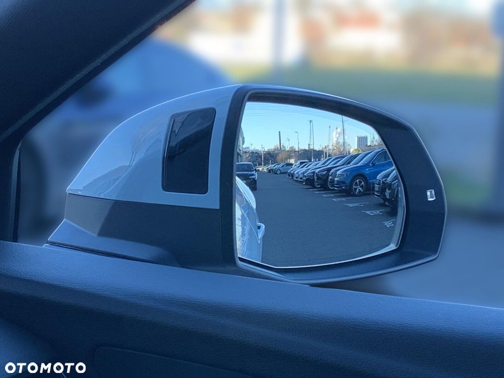 Audi Q5 Sportback - 24