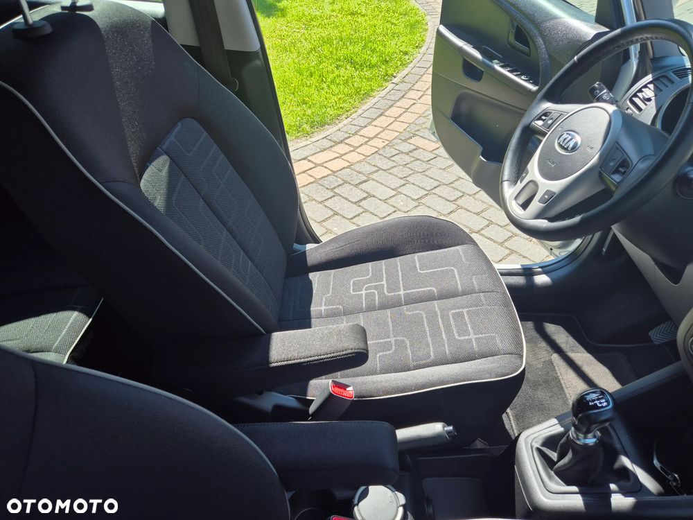 Kia Venga 1.4 CVVT Dream Team Edition - 28
