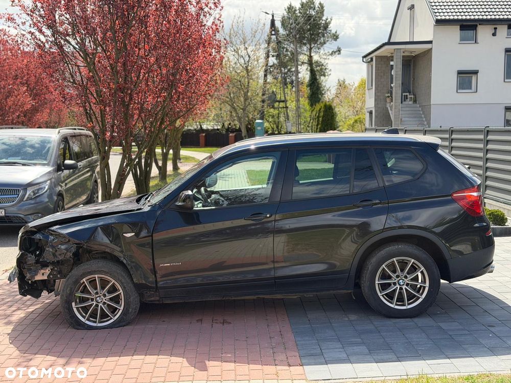 BMW X3 xDrive20d - 8