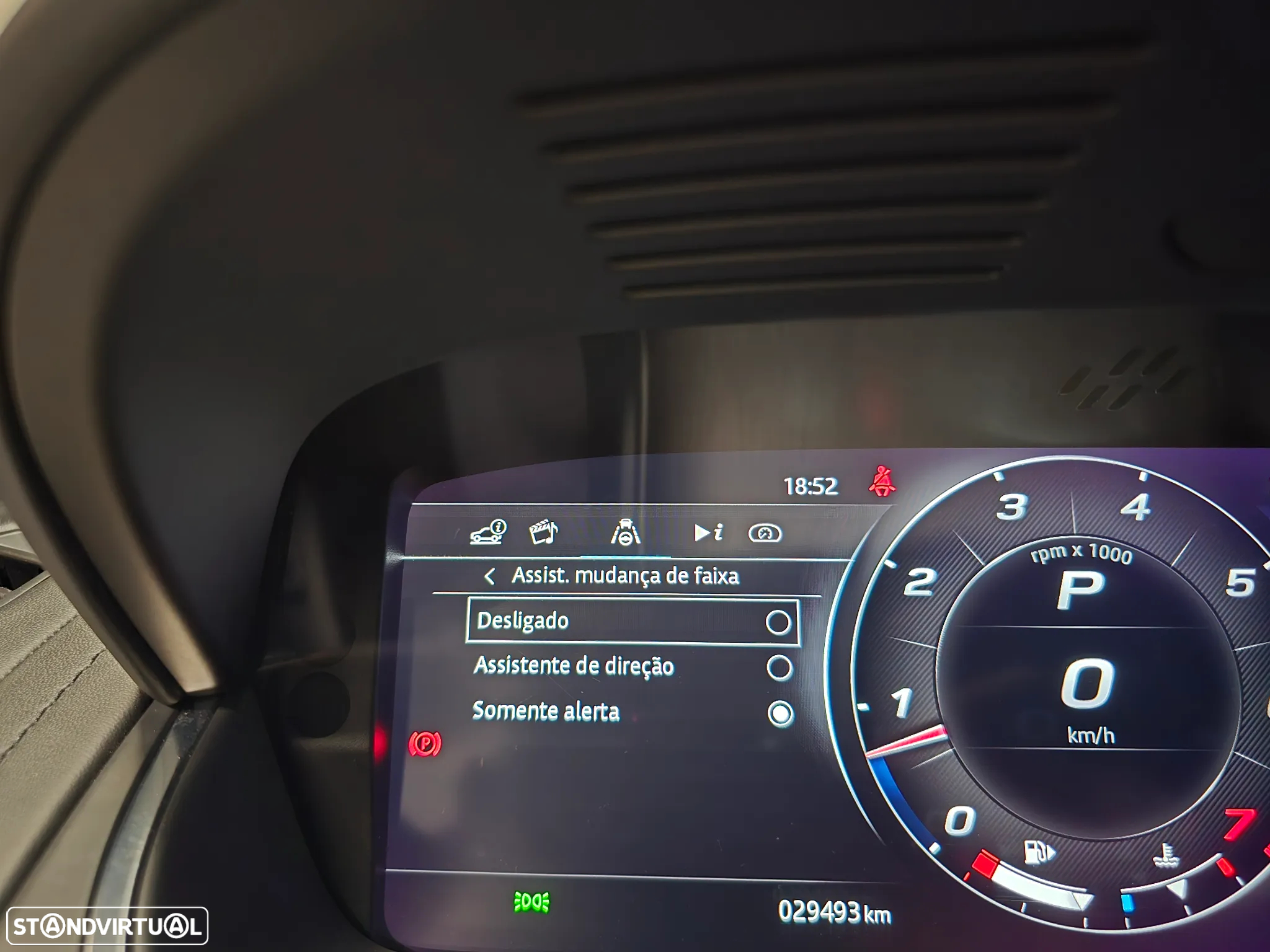 Jaguar F-Type 2.0 i4 R-Dynamic - 37