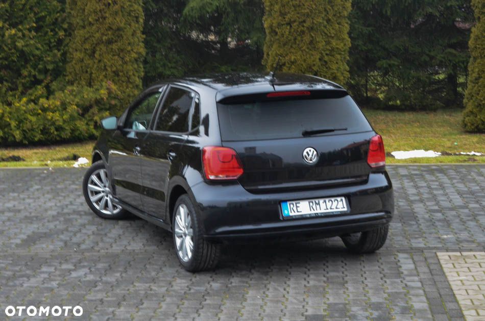 Volkswagen Polo 1.2 Comfortline - 24