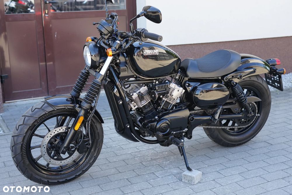 Hyosung GV - 22