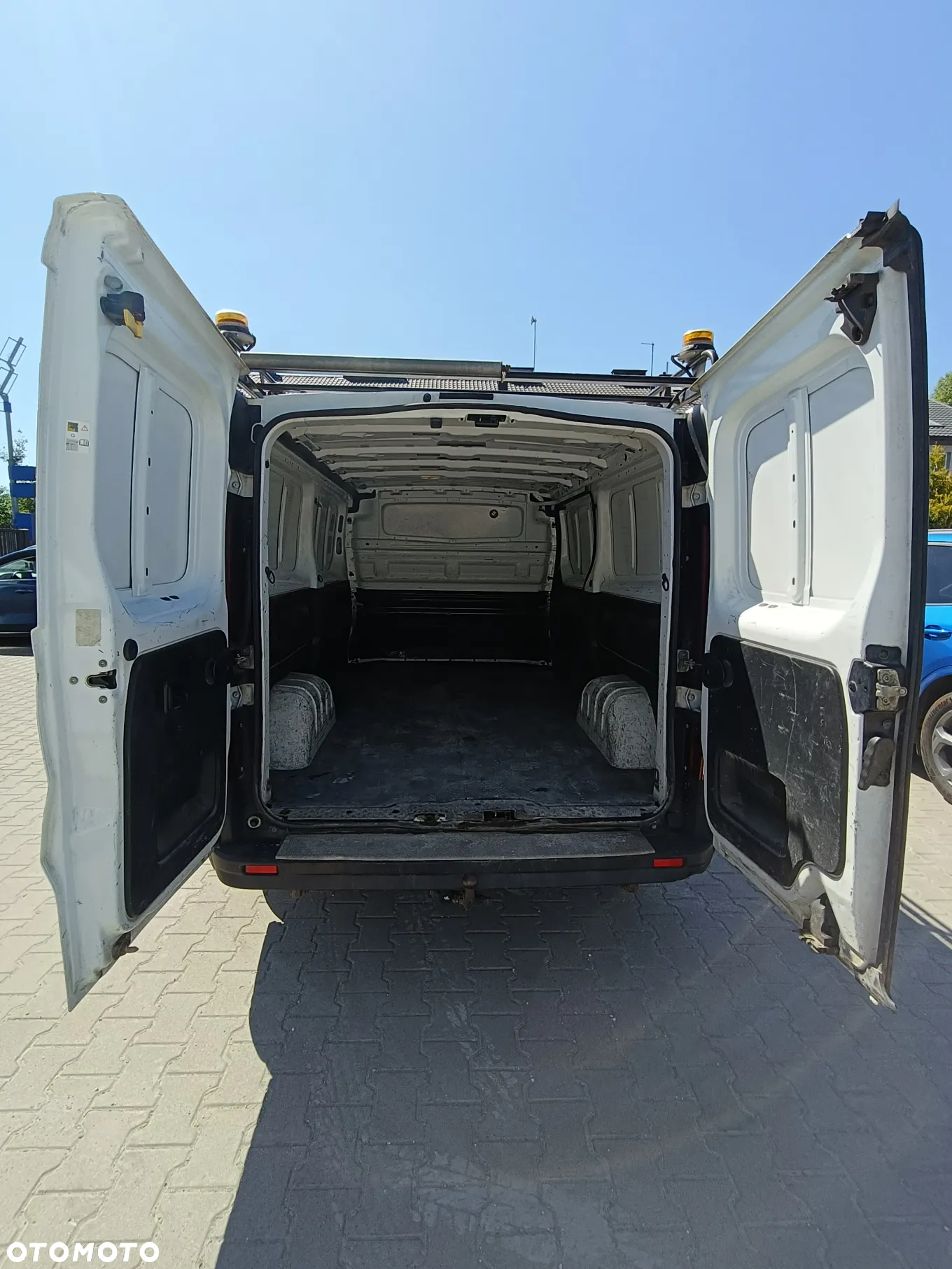 Renault TRAFIC LONG - 9