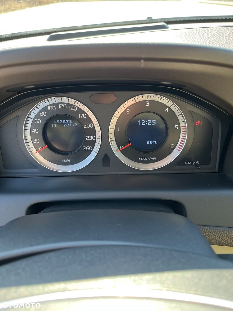 Volvo XC 60 - 15