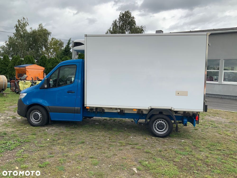 Mercedes-Benz SPRINTER - 4