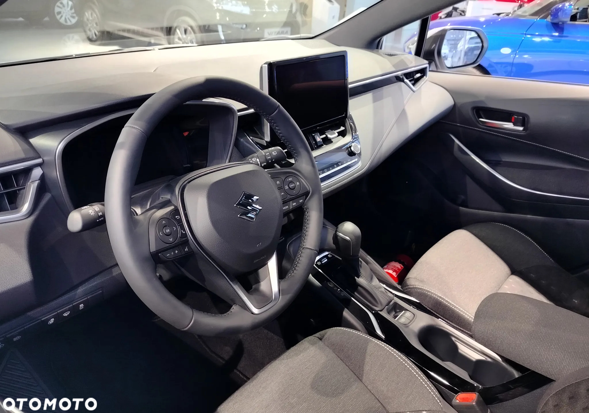 Suzuki Swace 1.8 Hybrid Premium Plus CVT - 5