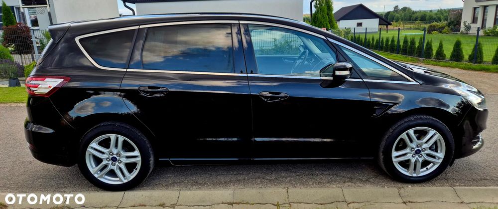 Ford S-Max - 9