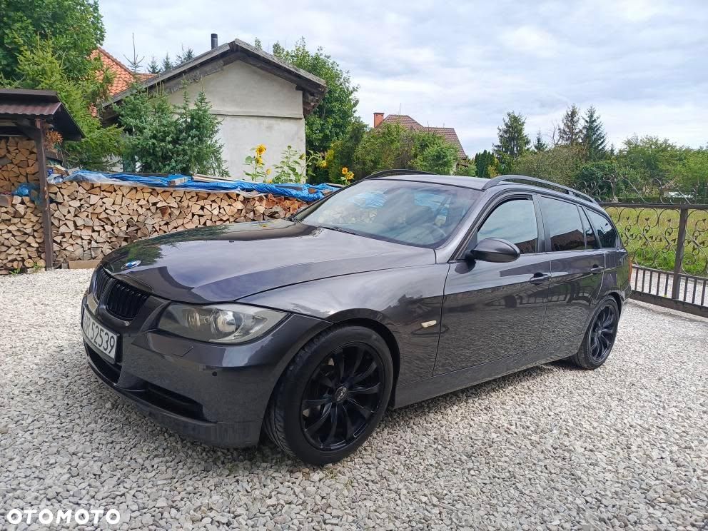 BMW Seria 3 320d DPF - 13