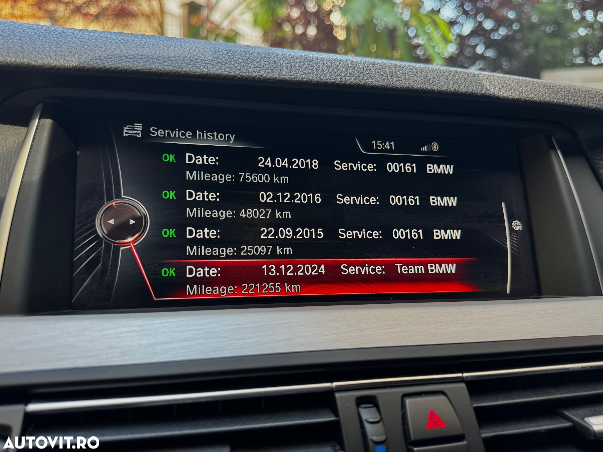 BMW Seria 5 525d xDrive AT - 26