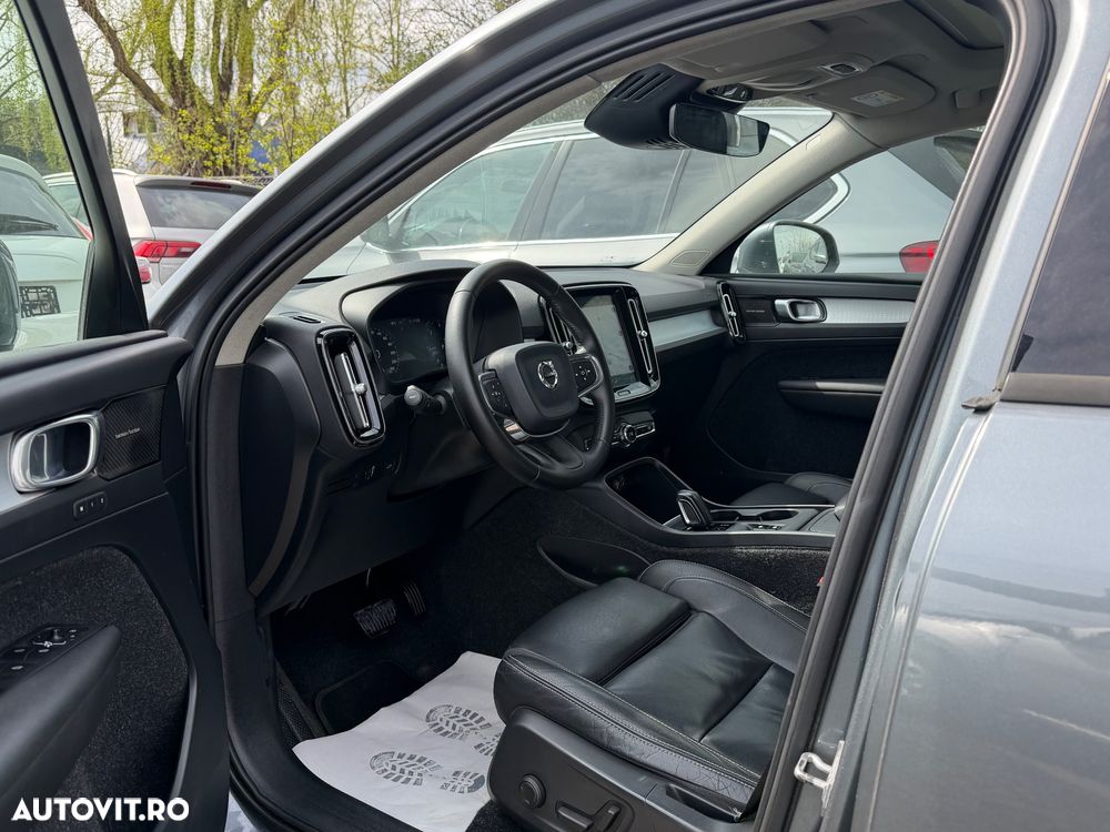 Volvo XC 40 D4 AWD Inscription - 13