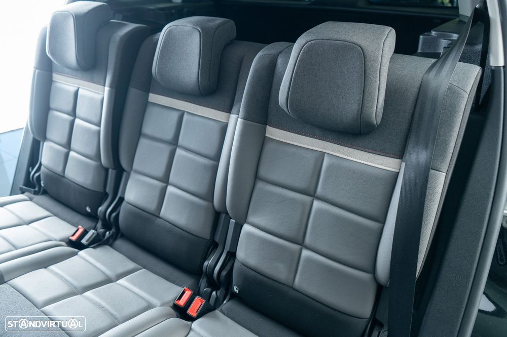 Citroën C5 Aircross 1.6 Hybrid Shine e-EAT8 - 8