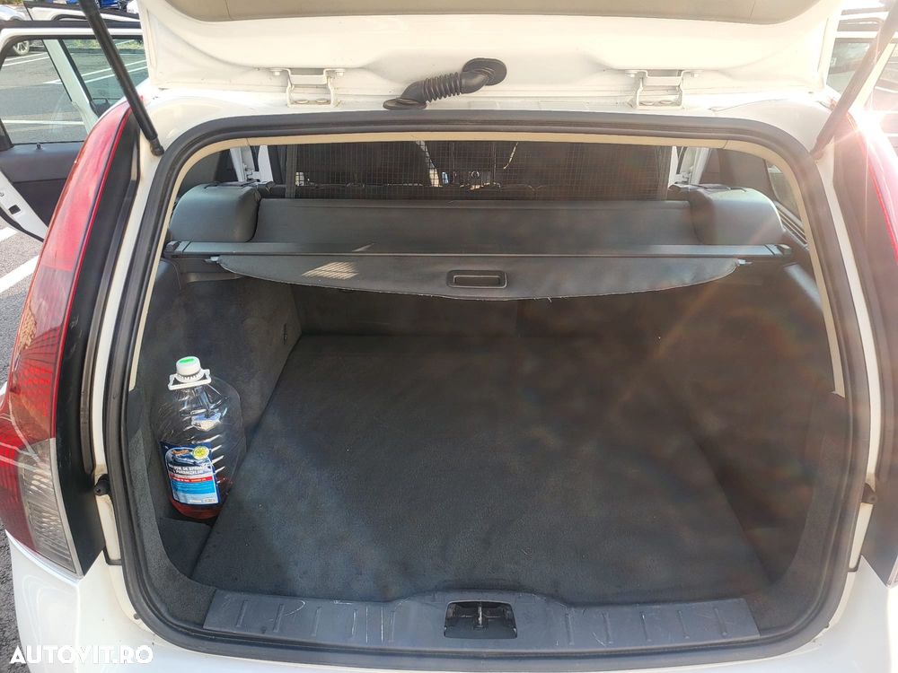 Volvo V50 D2 Business Edition - 8