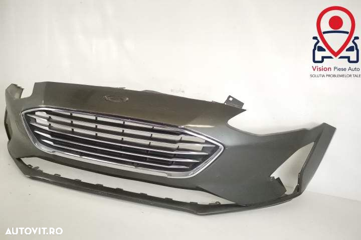 Bara Fata Originala Cu Senzori Si Grila Centrala In Stare Buna Ford  F - 3