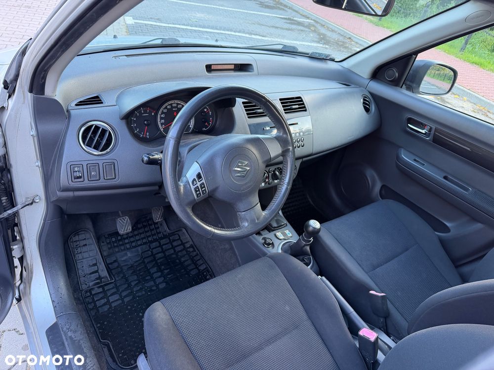 Suzuki Swift - 26