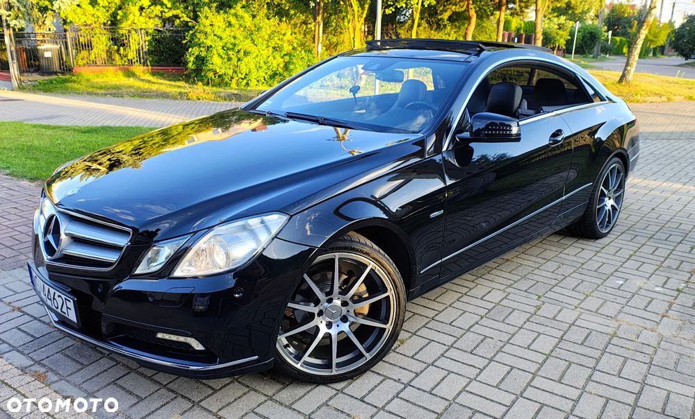 Mercedes-Benz Klasa E 250 CGI BlueEFFICIENCY Automatik Elegance - 2