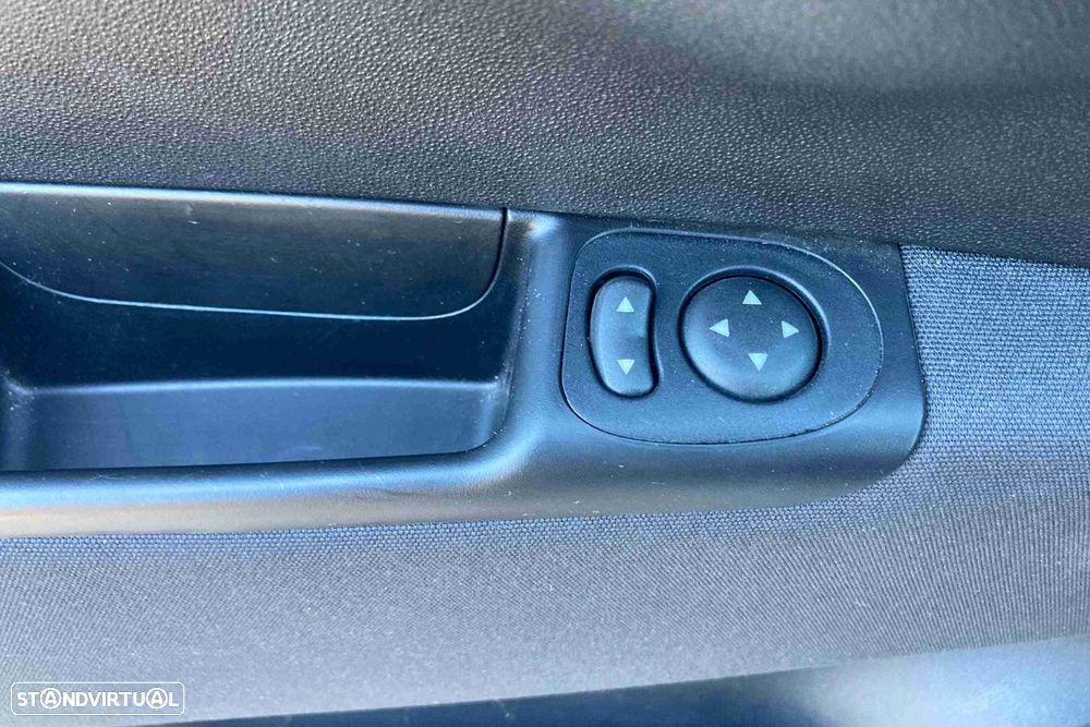 Fiat 500C 1.0 Hybrid - 12