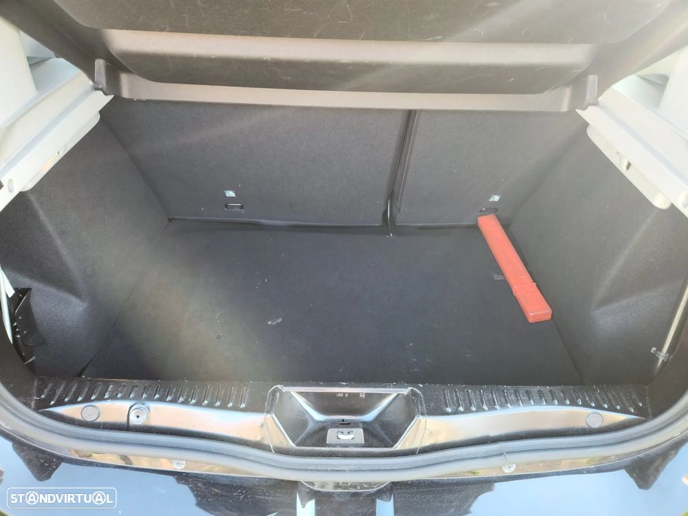 Dacia Sandero 1.5 dCi Stepway - 9