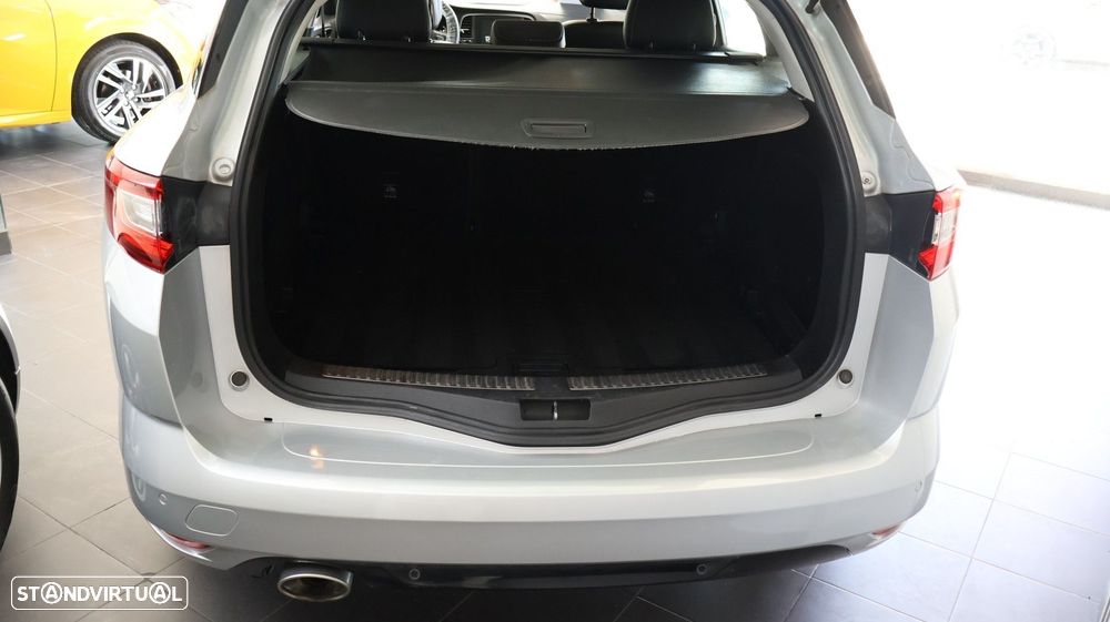 Renault Mégane ENERGY dCi 110 INTENS - 17