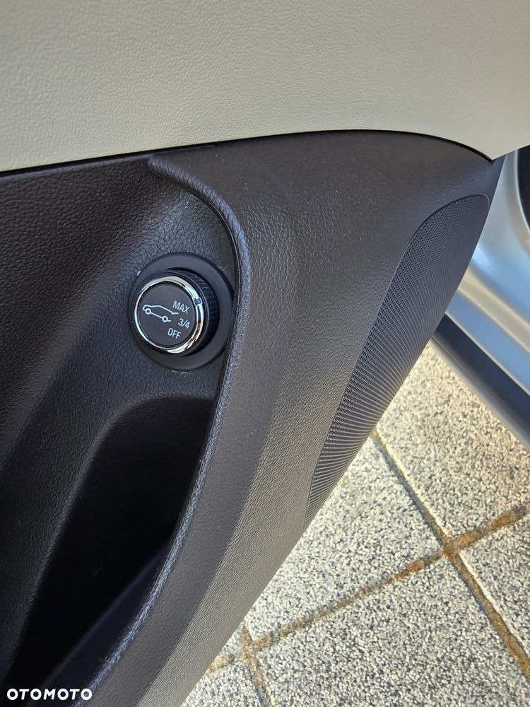 Opel Insignia 2.0 CDTI 4x4 Sport - 35