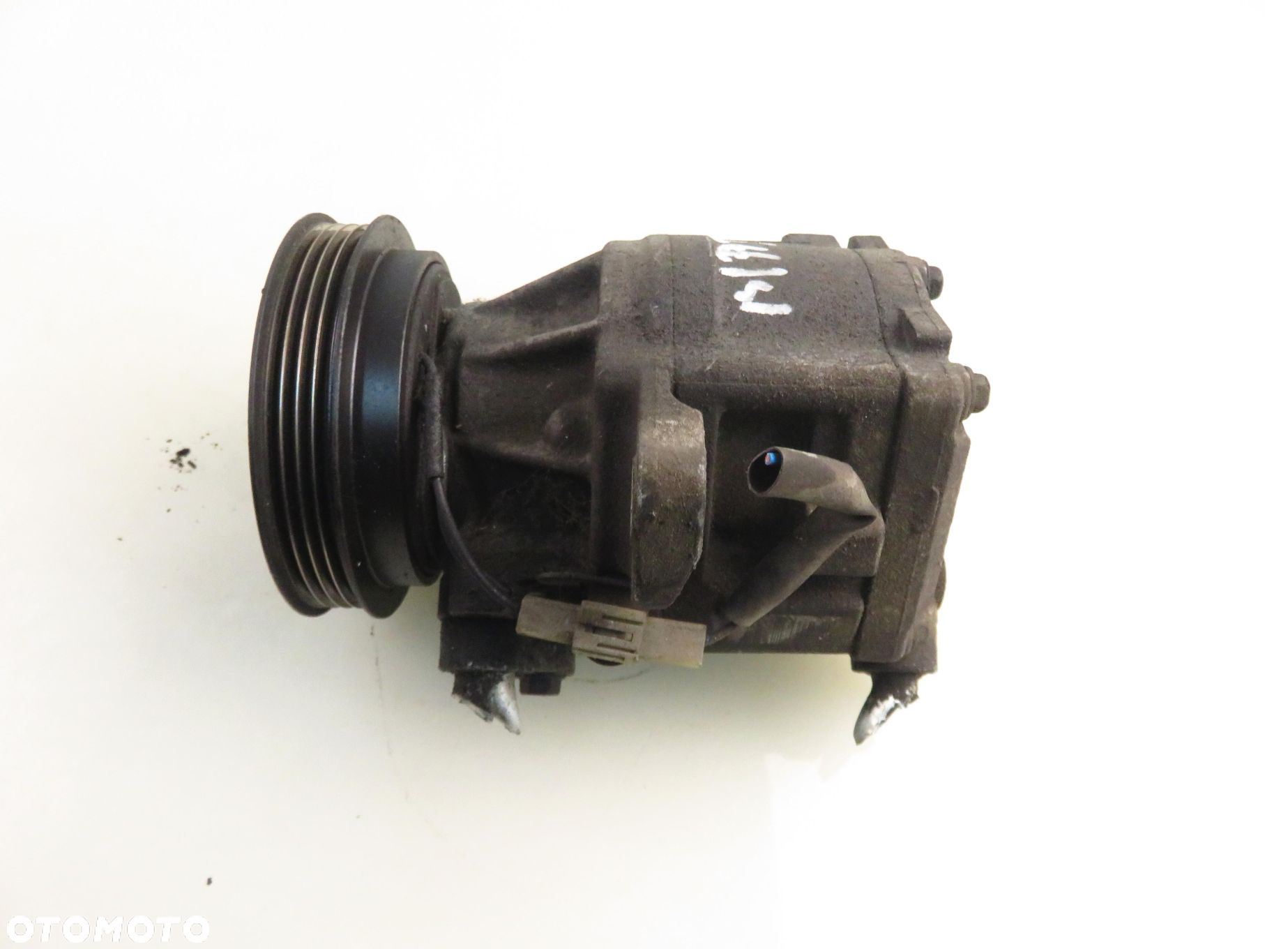 KOMPRESOR KLIMATYZACJI DAIHATSU YRV 1.3 (M201) 87 - K3-VE 4472206910 - 5