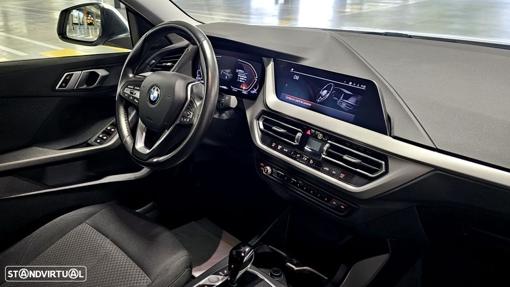 BMW 216 Gran Coupé - 14