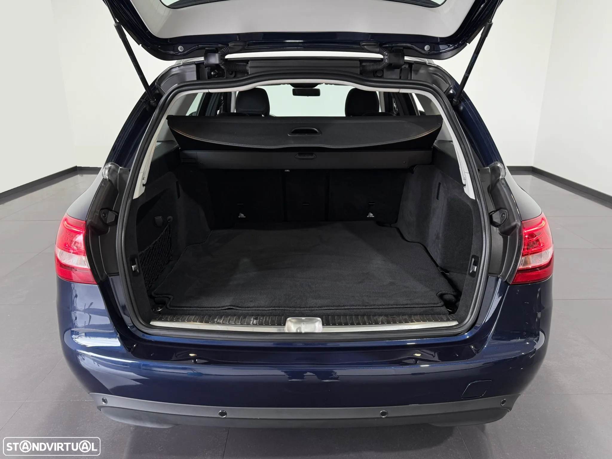 Mercedes-Benz C 200 d Business Solutions - 46