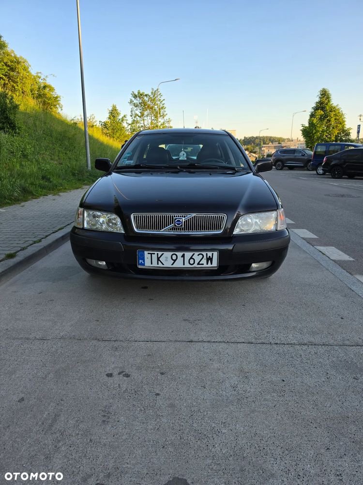Volvo V40 1.8 - 2