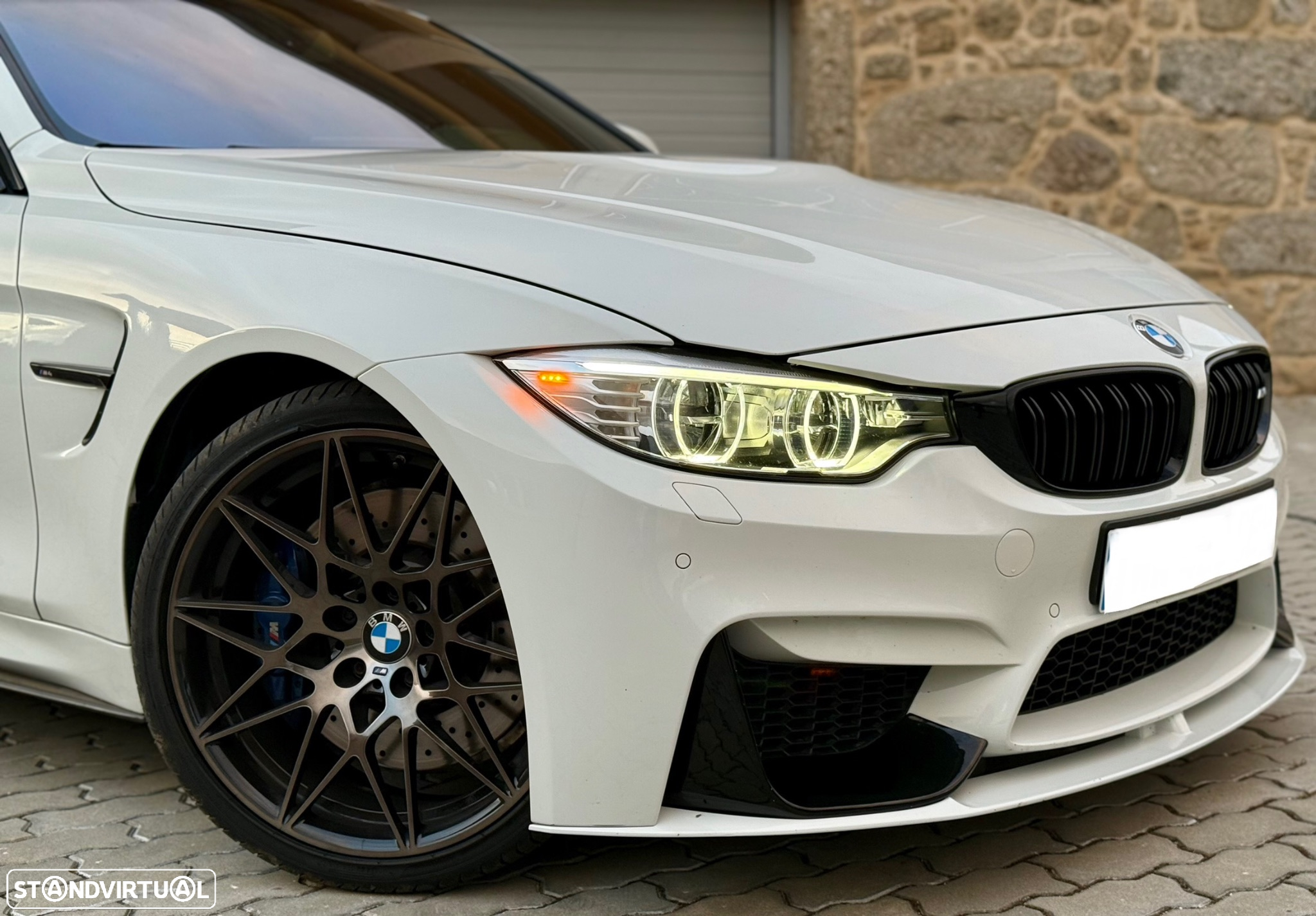 BMW M4 Coupe DKG - 2