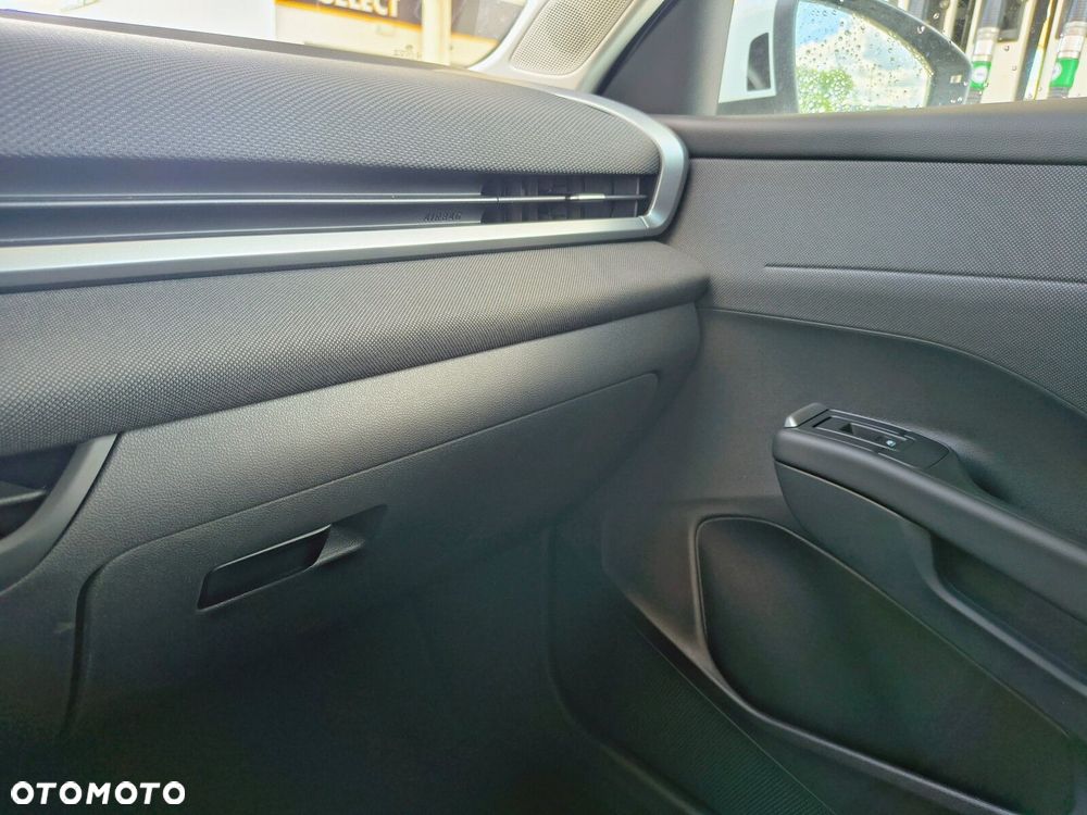 Volkswagen T-Roc 1.5 eTSI Life DSG - 23
