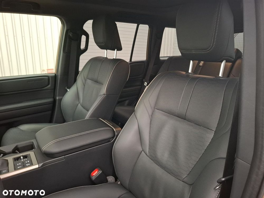 Toyota Land Cruiser LC 2.8 D-4D First Edition - 14