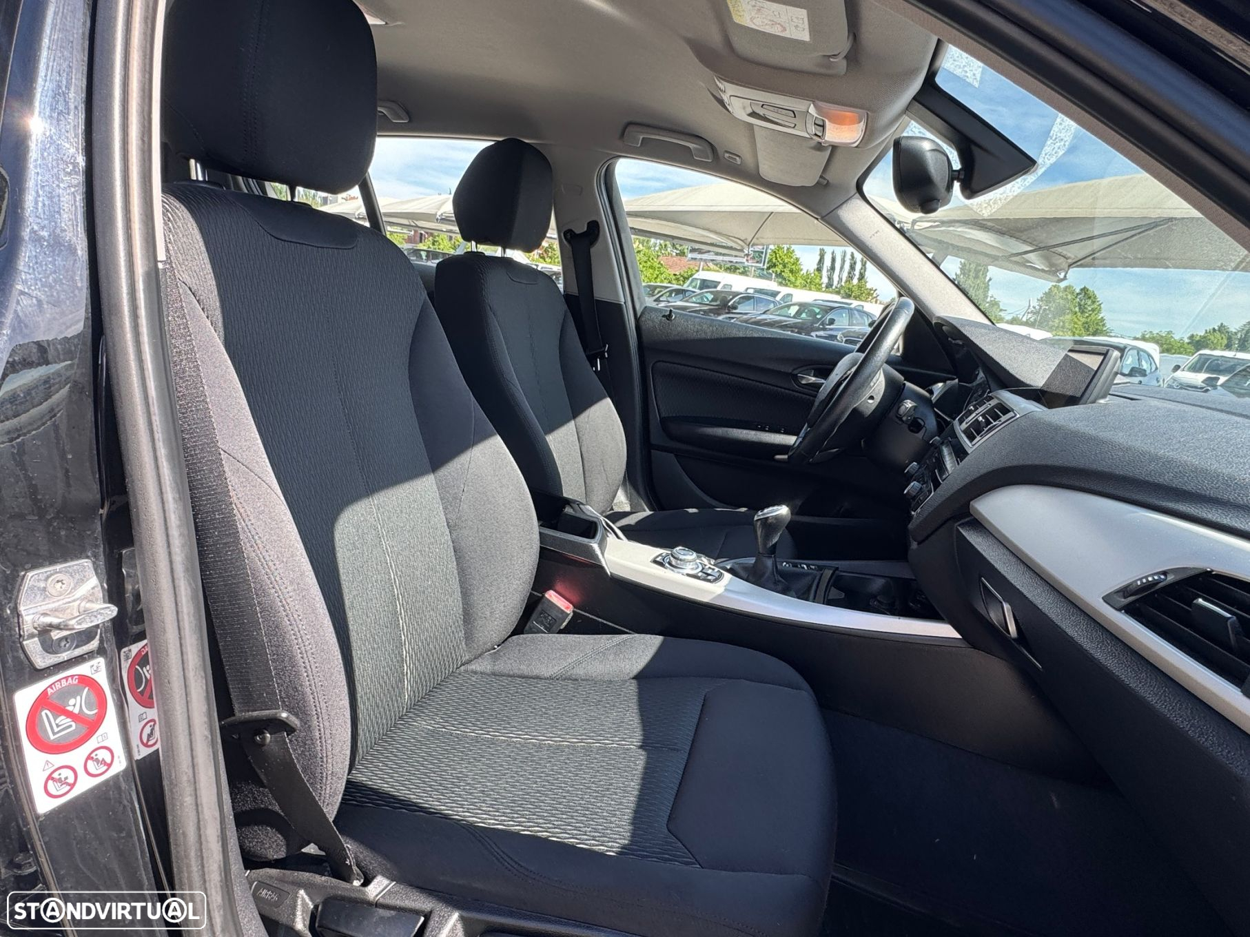 BMW 116 i Advantage - 12
