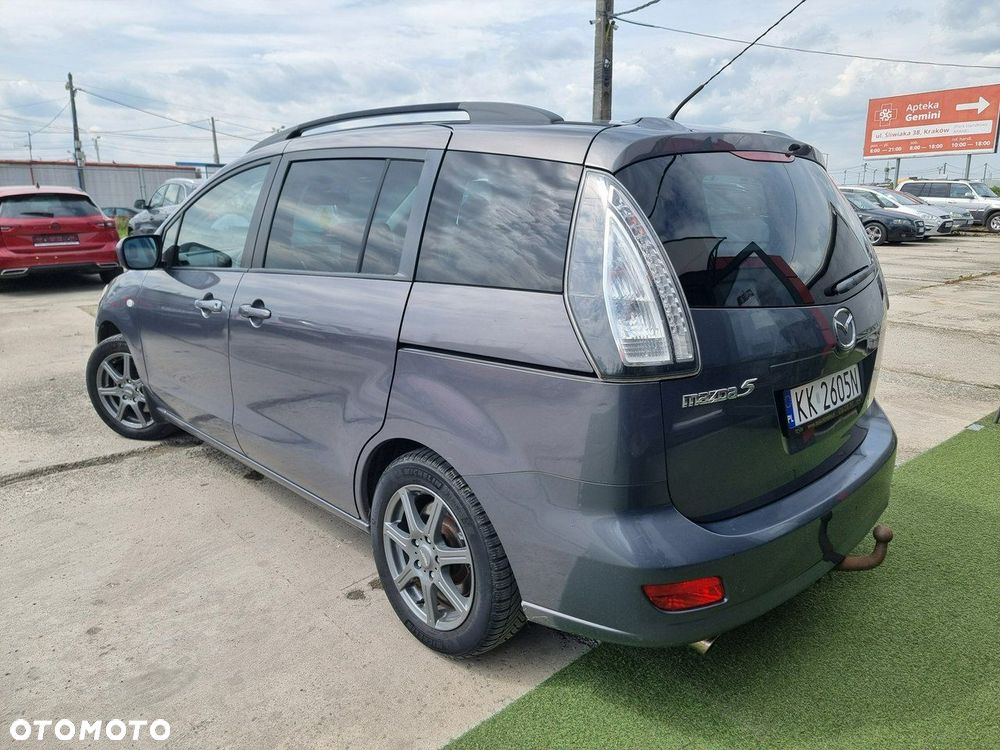Mazda 5 - 7