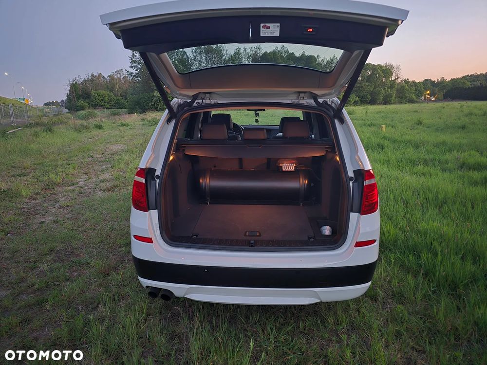 BMW X3 28i xDrive - 7