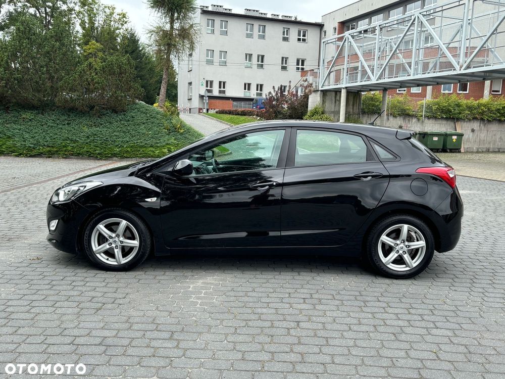 Hyundai i30 1.6 CRDi BlueDrive Classic + - 5