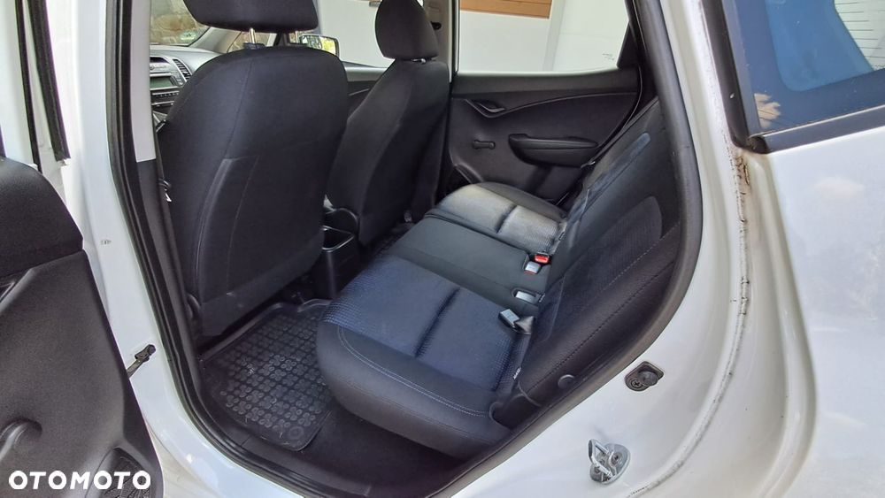 Kia Venga 1.6 CVVT Dream Team Edition - 19